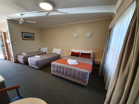 Club Motor Inn - Mackay Tourism 2