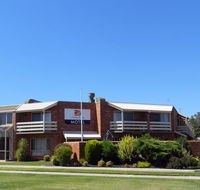 cluBarham Motel - Mackay Tourism