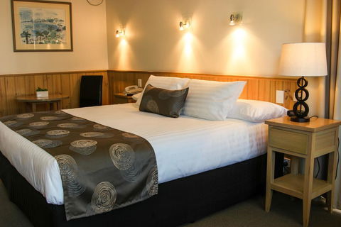 Coal Valley Motor Inn - Mackay Tourism 0