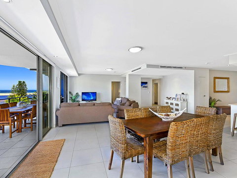 Coast Luxury Apartment 24 - Mackay Tourism 2