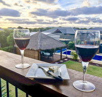 Coastal Paradise Holiday Home Swimming Pool  WiFi - Mackay Tourism