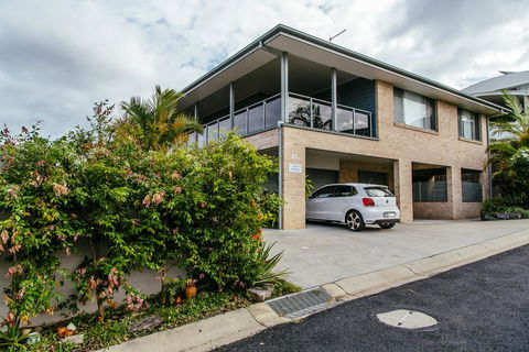 Coffs Jetty Bed And Breakfast - Mackay Tourism 0