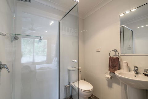 Cole House Apartments - Mackay Tourism 3