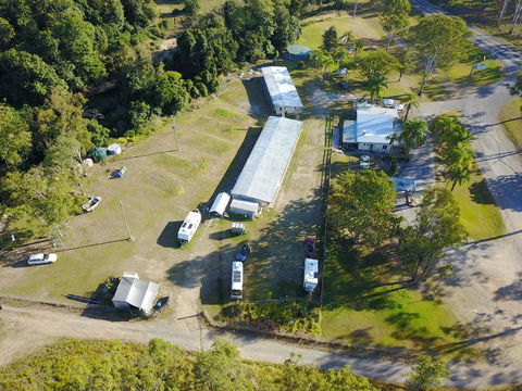 Colosseum Creek Motel And Roadhouse - Mackay Tourism 1
