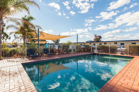 Comfort Inn Aden Mudgee - Mackay Tourism 1