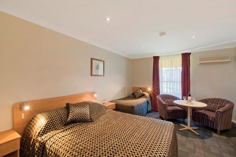 Comfort Inn Bushman's - Mackay Tourism 2