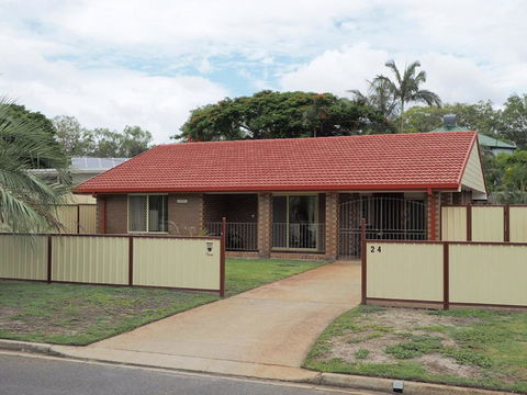 Comfortable Lowset Family Home Only Minutes From The Water! Tarooki St, Bellara - Mackay Tourism 0