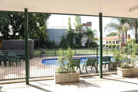 Condobolin Motor Inn - Mackay Tourism 2