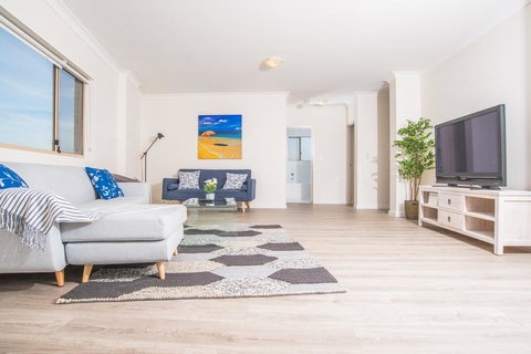 Convenient 2bed Rockdale APT Next To Station&Beach - Mackay Tourism 0