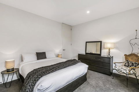 Convenient And Quiet In Sophisticated Malvern - Mackay Tourism 3