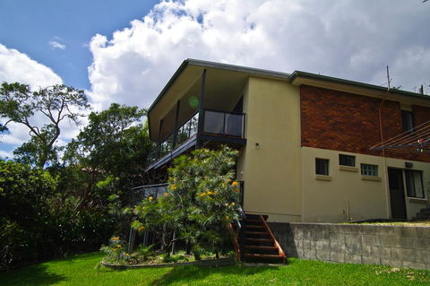 Cooinda, 17 Dulconghi Street - Mackay Tourism 1