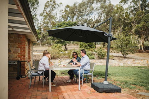 Cooke Cottage - Mackay Tourism 2