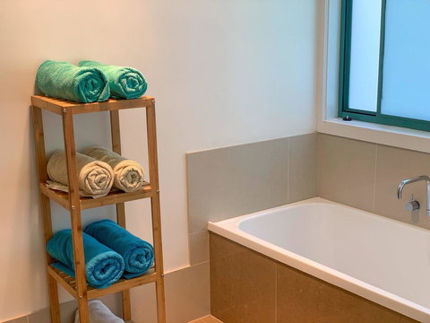 Cooks Hideaway - Mackay Tourism 2