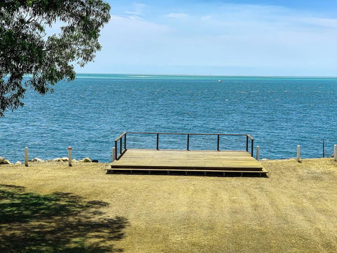 Cooks Hideaway - Mackay Tourism 3