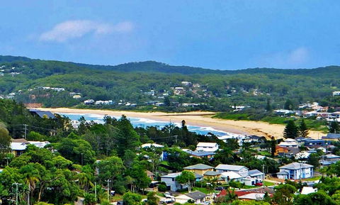Copacabana 'Chill Out' - Mackay Tourism 0