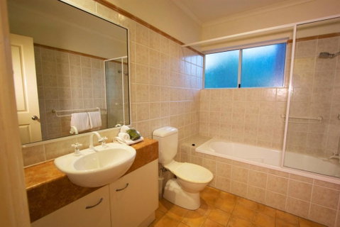 Coral Horizons - Mackay Tourism 3