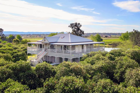 Cornwallis House - Mackay Tourism 0