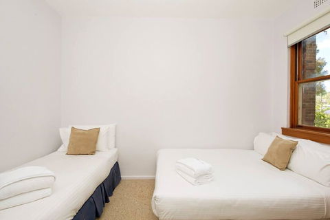 Cosy 2BR Plus Parking In Nth Sydney - Mackay Tourism 3