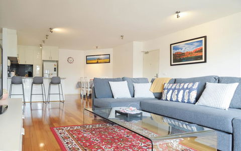 Cosy Apartment Near Racecourse - Mackay Tourism 2