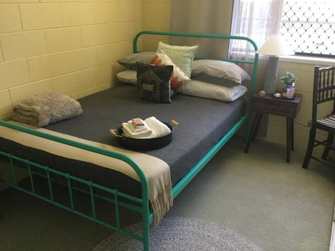 Cosy Bed & Breakfast - Mackay Tourism 1