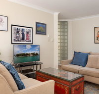 Cosy Family Apartment with Parking and Balconies - Mackay Tourism