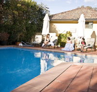 Country Plaza Motel - Mackay Tourism
