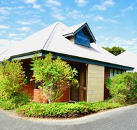 Cowrie Chalet - Mackay Tourism