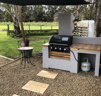 Creswick Motel - Mackay Tourism