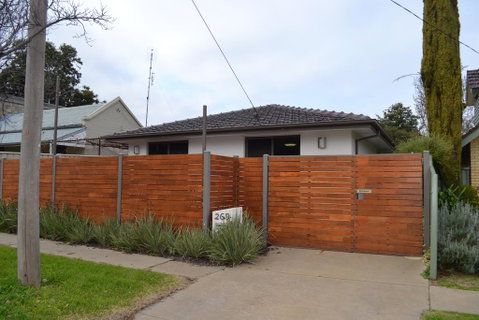 Crisands Of Echuca - Mackay Tourism 0