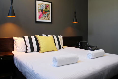 Criterion Hotel Sale - Mackay Tourism 3