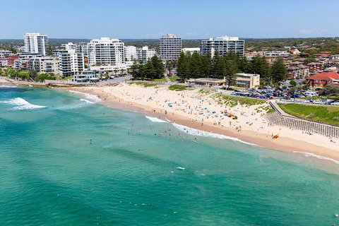 Cronulla Beach Break - Mackay Tourism 1