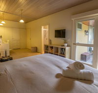 Cygnet Studio on Sturt - Mackay Tourism