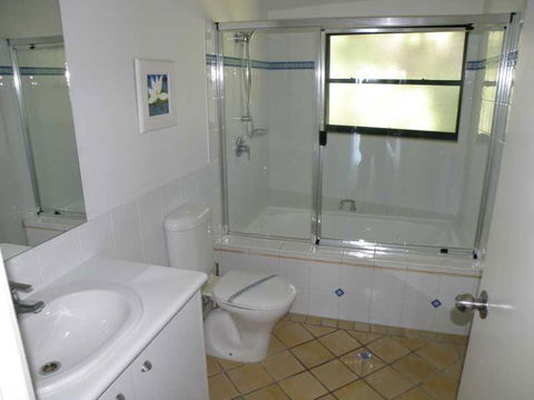 Cylinder Cove Unit 3 - Mackay Tourism 2