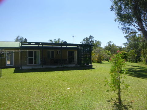 Dad & Alice's Place - Mackay Tourism 2