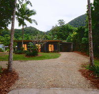 Daintree Rainforest Beach House - Mackay Tourism