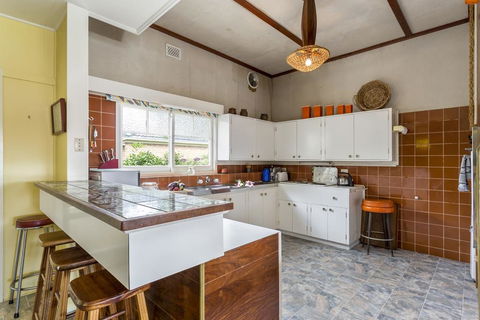 Dalmuir Homestead - Walk To Dromana Beach - Mackay Tourism 3