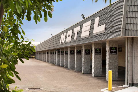 Dalrymple Hotel - Mackay Tourism 0