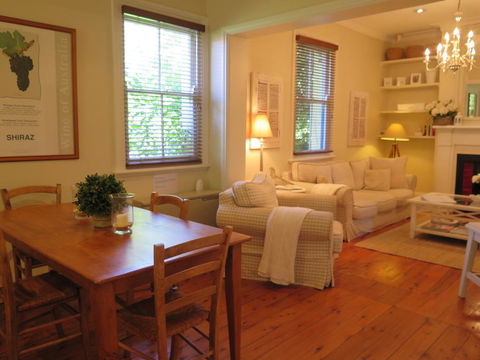 Dalton Cottage - Mackay Tourism 2