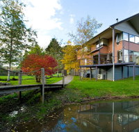 Daylesford Lake Villa 1 - Mackay Tourism