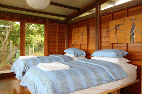 Delicate Nobby Artist Studio, 898 Point Plomer Road - Mackay Tourism 1