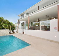 Deluxe on Water - Mackay Tourism