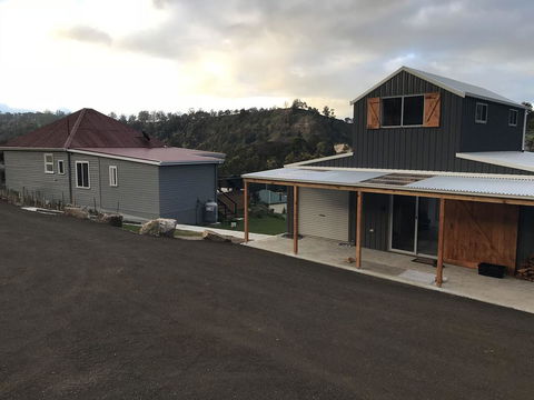 Derby Digs Barn - Mackay Tourism 1