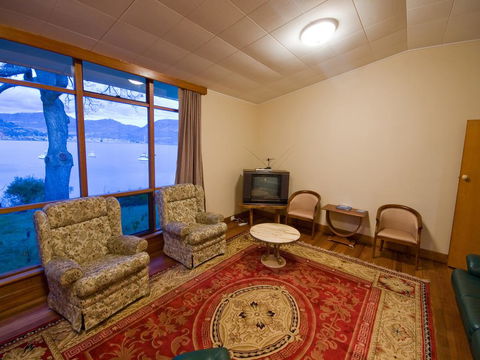 Derwent Hideaway - Mackay Tourism 2