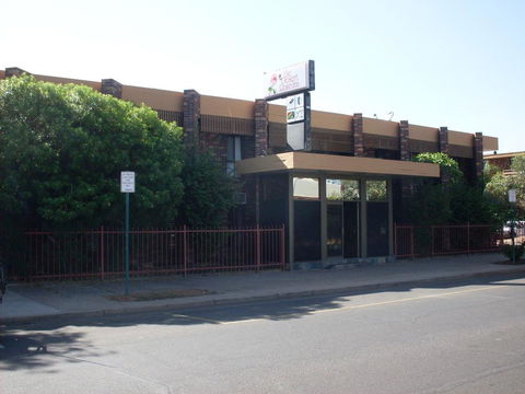 Desert Rose Inn Alice Springs - Mackay Tourism 0