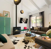 Designer Town Villa - Mackay Tourism