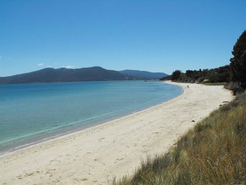 Discover Bruny Island Holiday Accommodation - Mackay Tourism 1