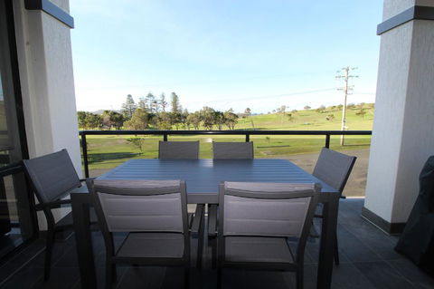 Dolphin Court 2, 1 Gowing Street - Mackay Tourism 3