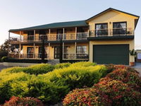 Book Eden Park Accommodation Vacations Mackay Tourism Mackay Tourism