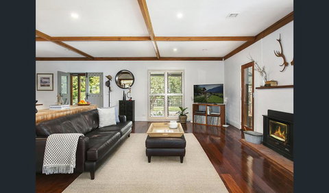 Elixir - Luxury On Acreage - Mackay Tourism 3