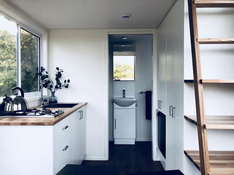 Elizabeth Tiny House - Mackay Tourism 2